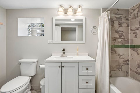 Tiny photo for 4610 Dubois Boulevard, Brookfield, IL 60513 (MLS # 12778222)