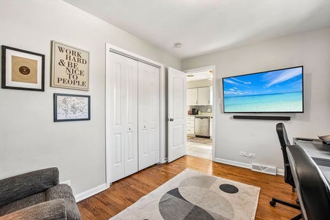 Tiny photo for 4610 Dubois Boulevard, Brookfield, IL 60513 (MLS # 12778222)