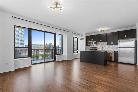 Tiny photo for 1717 S Prairie Avenue #706, Chicago, IL 60616 (MLS # 12514311)