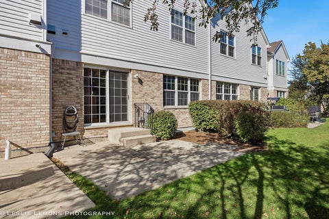 Tiny photo for 303 Bay Drive, Itasca, IL 60143 (MLS # 12785785)