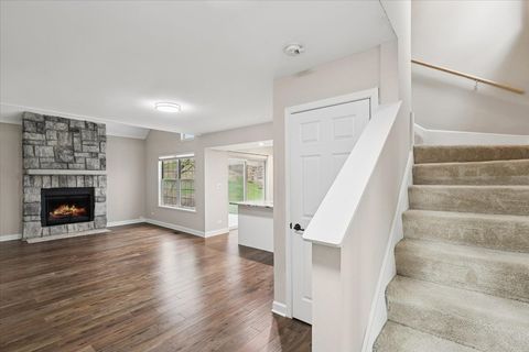 Tiny photo for 938 Chase Court, Gurnee, IL 60031 (MLS # 12627285)