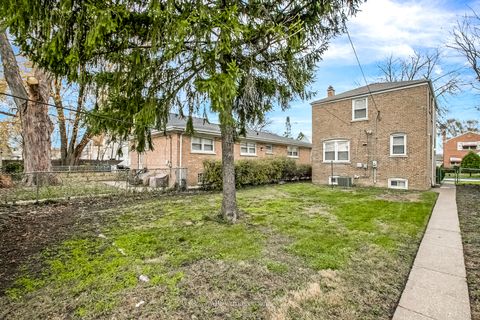 A home in Calumet Park