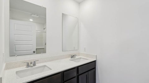 Tiny photo for 535 Yosemite Way, Mundelein, IL 60060 (MLS # 12677468)