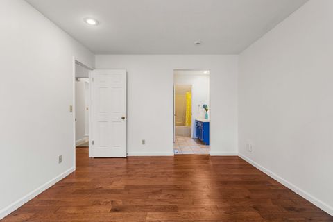 Tiny photo for 1713 Harbor Point Drive #B, Champaign, IL 61821 (MLS # 12571745)