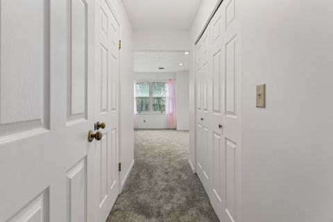 Tiny photo for 1713 Harbor Point Drive #B, Champaign, IL 61821 (MLS # 12571745)