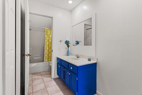 Tiny photo for 1713 Harbor Point Drive #B, Champaign, IL 61821 (MLS # 12571745)