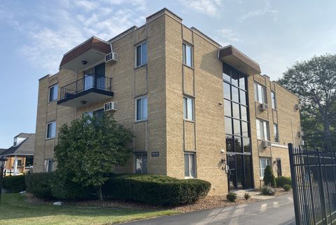 9819 S Cicero Avenue 6 Oak Lawn IL 60453