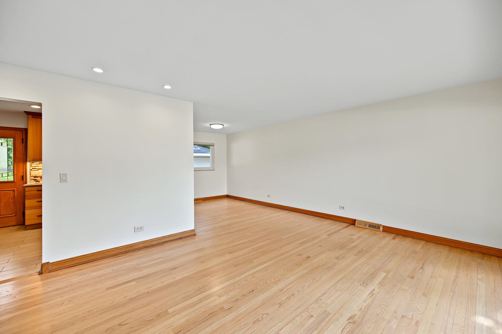 332 W Loy Street