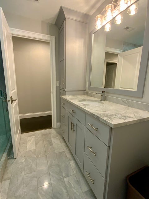Tiny photo for 1290 N Western Avenue #103, Lake Forest, IL 60045 (MLS # 12695536)