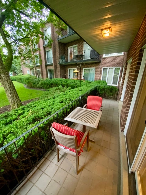 Tiny photo for 1290 N Western Avenue #103, Lake Forest, IL 60045 (MLS # 12695536)