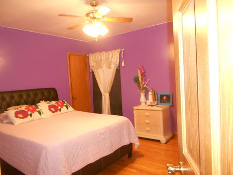 Tiny photo for 9327 S Avers Avenue, Evergreen Park, IL 60805 (MLS # 12605766)