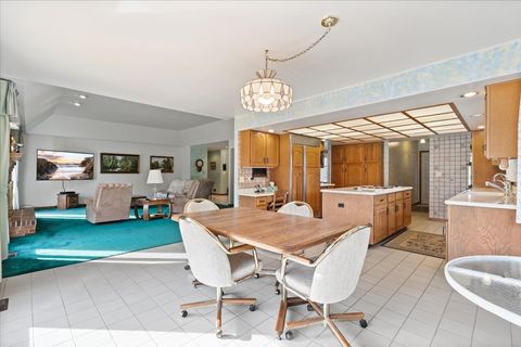 Tiny photo for 703 Newcastle Lane, Prospect Heights, IL 60070 (MLS # 12501709)