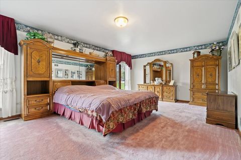 Tiny photo for 703 Newcastle Lane, Prospect Heights, IL 60070 (MLS # 12501709)