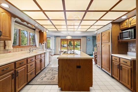 Tiny photo for 703 Newcastle Lane, Prospect Heights, IL 60070 (MLS # 12501709)