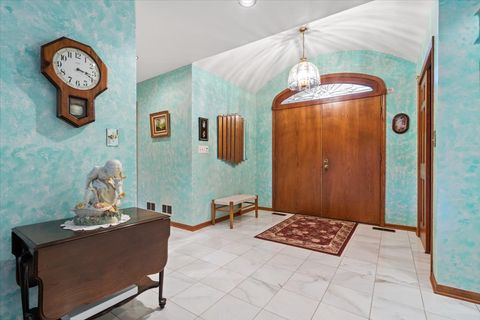 Tiny photo for 703 Newcastle Lane, Prospect Heights, IL 60070 (MLS # 12501709)