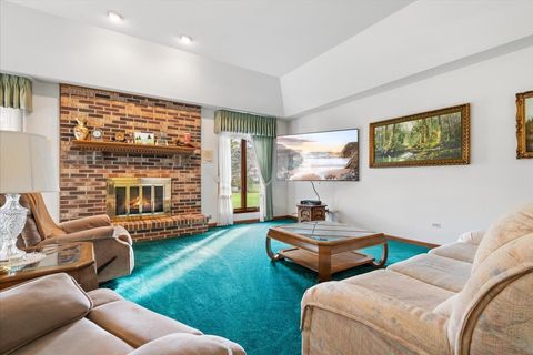 Tiny photo for 703 Newcastle Lane, Prospect Heights, IL 60070 (MLS # 12501709)