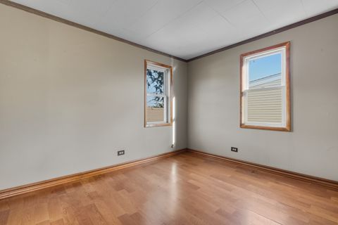 Tiny photo for 11013 Menard Avenue, Chicago Ridge, IL 60415 (MLS # 12482885)