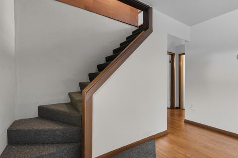 Tiny photo for 11013 Menard Avenue, Chicago Ridge, IL 60415 (MLS # 12482885)