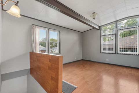 Tiny photo for 11013 Menard Avenue, Chicago Ridge, IL 60415 (MLS # 12482885)