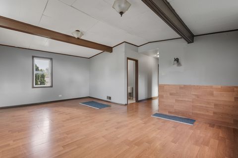 Tiny photo for 11013 Menard Avenue, Chicago Ridge, IL 60415 (MLS # 12482885)