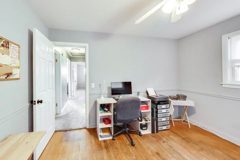 Tiny photo for 915 S Na Wa Ta Avenue, Mount Prospect, IL 60056 (MLS # 12615715)