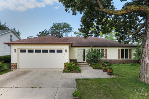 Tiny photo for 1505 Ranchview Drive, Naperville, IL 60565 (MLS # 12473755)