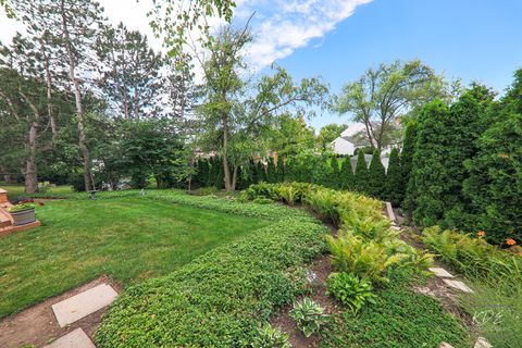 Tiny photo for 1505 Ranchview Drive, Naperville, IL 60565 (MLS # 12473755)