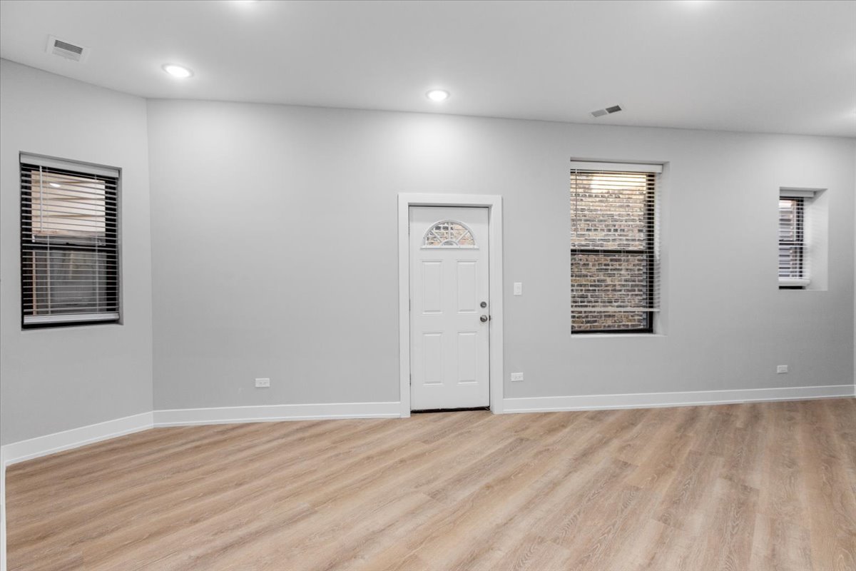 3001 N Central Park Avenue 5