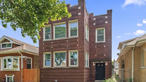 4313 W Parker Avenue Chicago IL 60639