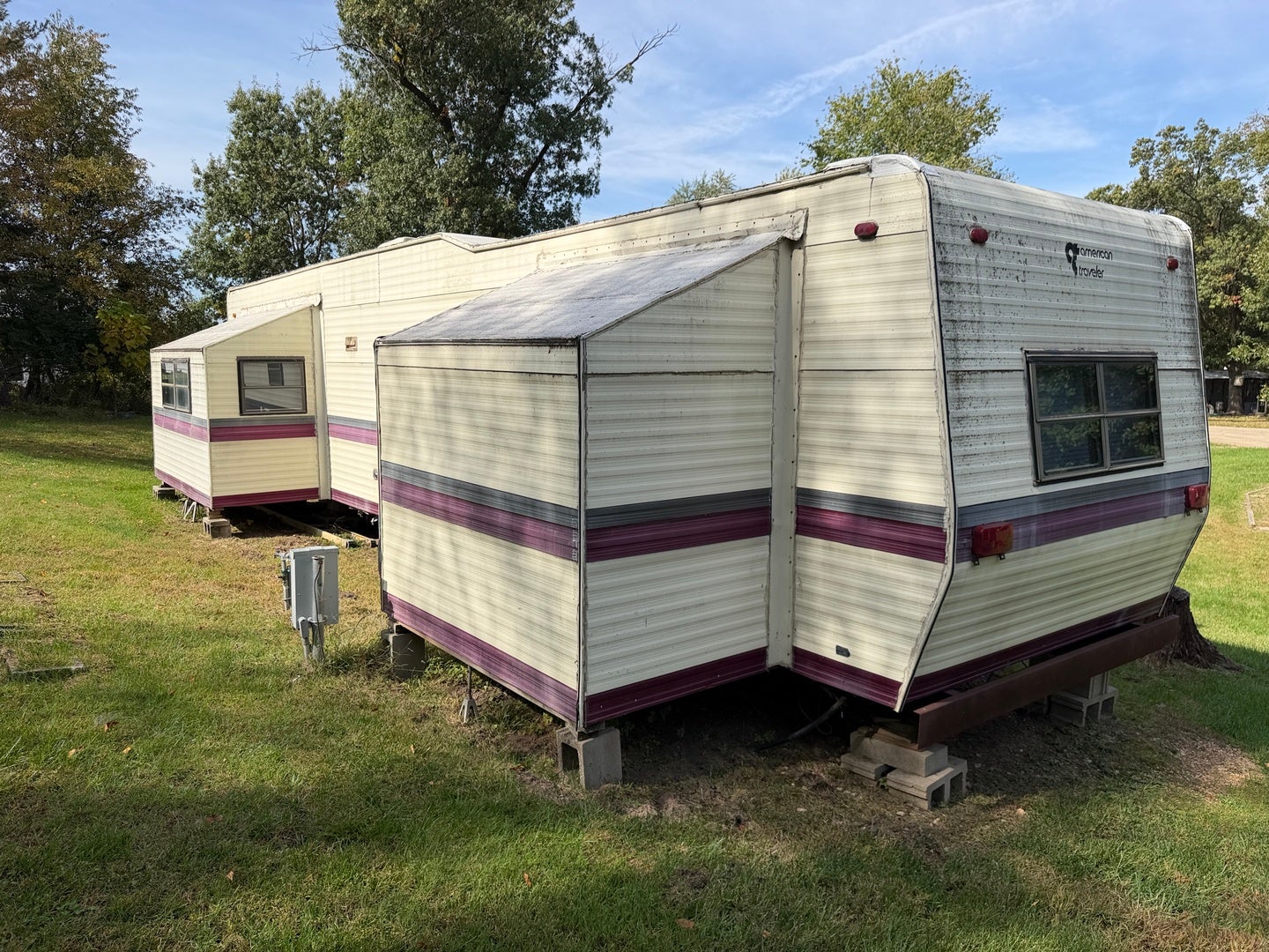 13-89 Woodhaven Lakes