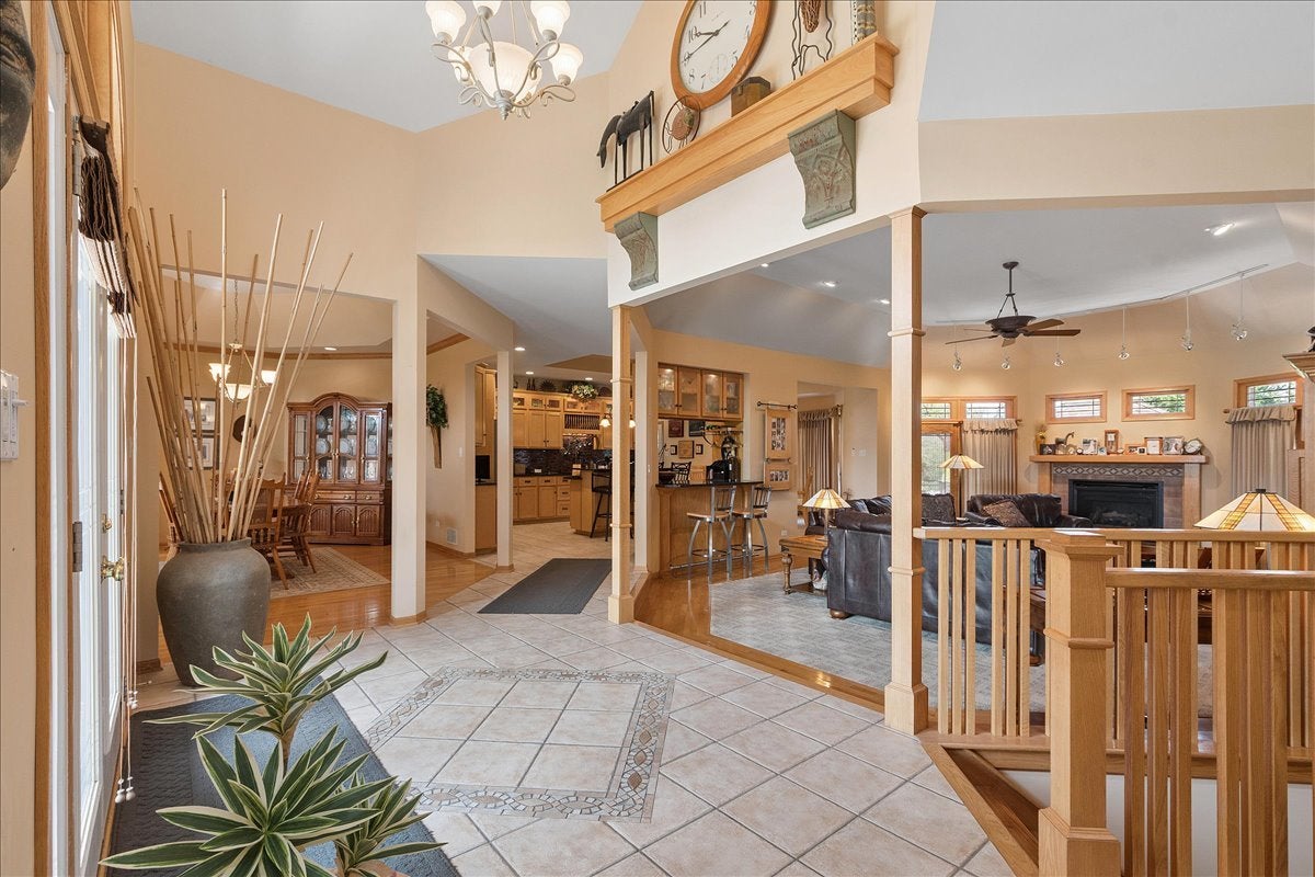 9478 W Golfview Drive