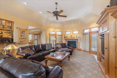 Tiny photo for 9478 W Golfview Drive, Frankfort, IL 60423 (MLS # 12723498)