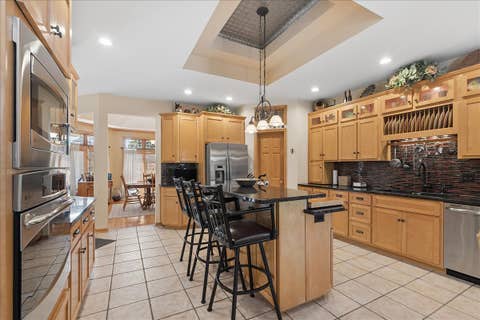Tiny photo for 9478 W Golfview Drive, Frankfort, IL 60423 (MLS # 12723498)