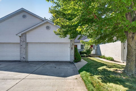 Tiny photo for 175 Harbor Landing, Braidwood, IL 60408 (MLS # 12719784)