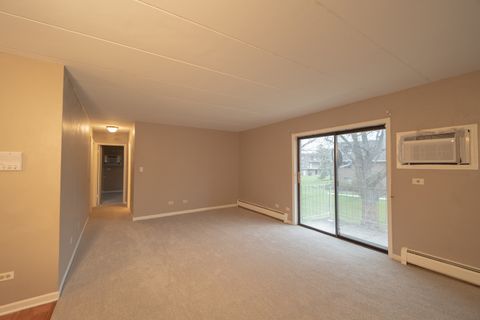 Tiny photo for 144 E Bailey Road #G, Naperville, IL 60565 (MLS # 12600323)