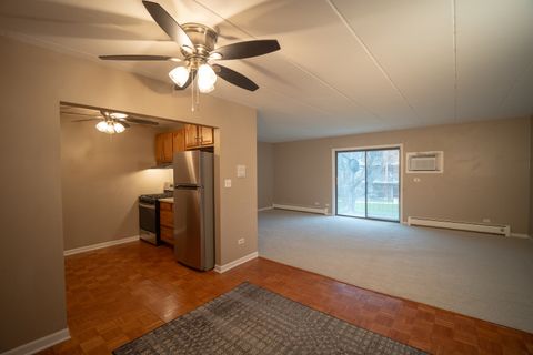 Tiny photo for 144 E Bailey Road #G, Naperville, IL 60565 (MLS # 12600323)