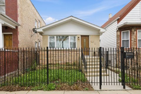 Photo of 4311 W Shakespeare Avenue, Chicago, IL 60639 (MLS # 12621759)