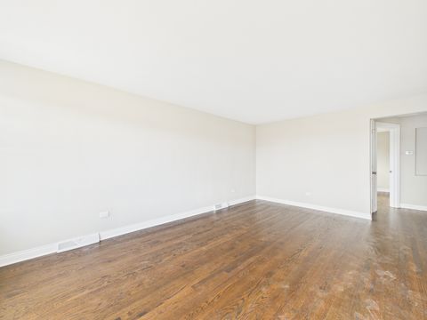 Tiny photo for 7216 W 63rd Place, Summit, IL 60501 (MLS # 12490485)