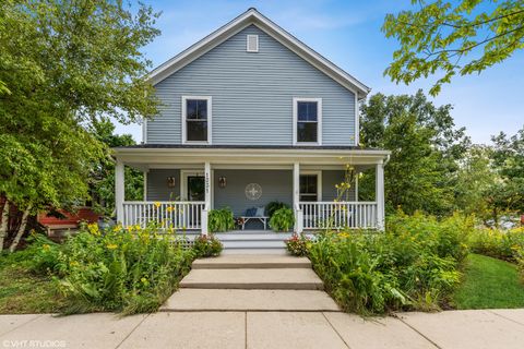 1331 Wild Indigo Road Grayslake IL 60030