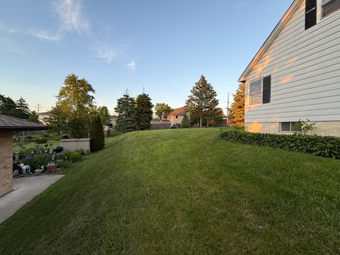 Tiny photo for 106 Kazwell Street, Willow Springs, IL 60480 (MLS # 12466841)
