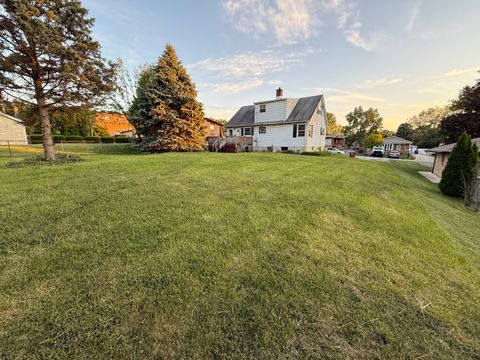 Tiny photo for 106 Kazwell Street, Willow Springs, IL 60480 (MLS # 12466841)