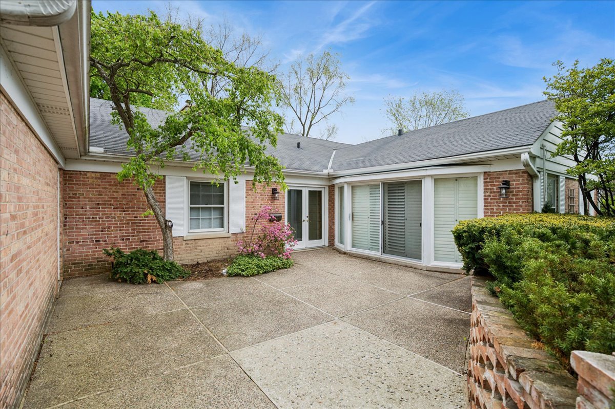 1114 Old Elm Lane