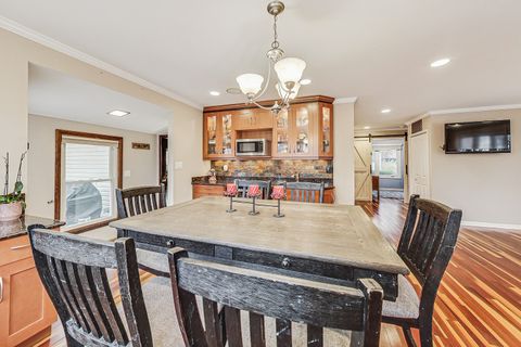 A home in Rolling Meadows