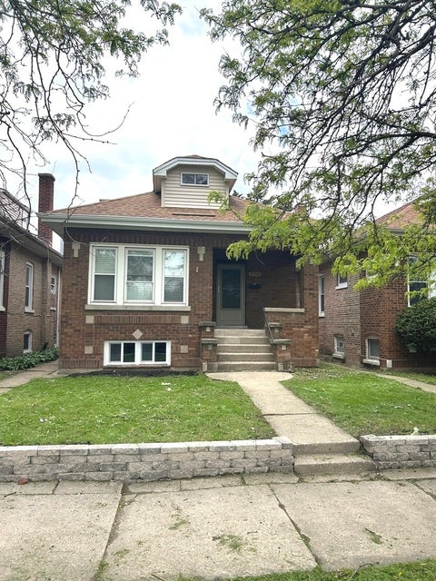 2426 N Neva Avenue, Chicago, IL 60707 - #: 12639654