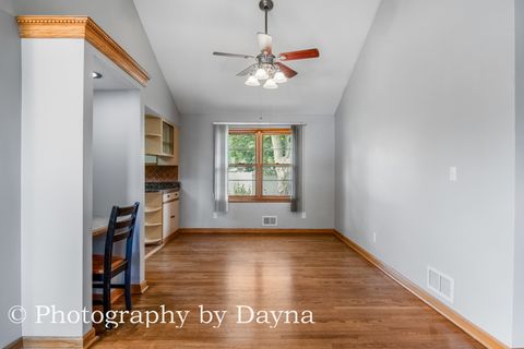Tiny photo for 507 Marian Avenue, Bradley, IL 60915 (MLS # 12487442)