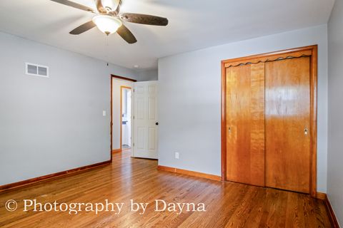 Tiny photo for 507 Marian Avenue, Bradley, IL 60915 (MLS # 12487442)