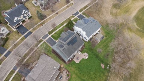 Tiny photo for 427 Newcastle Drive, Cary, IL 60013 (MLS # 12602531)