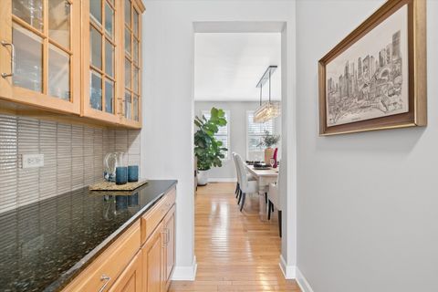 Tiny photo for 427 Newcastle Drive, Cary, IL 60013 (MLS # 12602531)