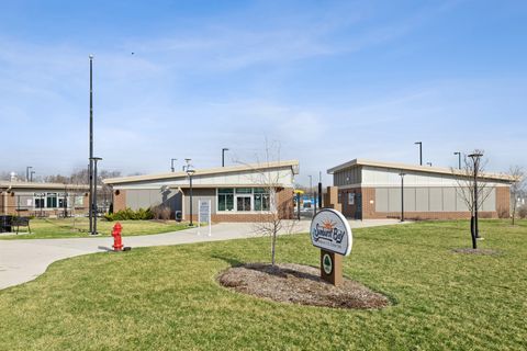 Tiny photo for 427 Newcastle Drive, Cary, IL 60013 (MLS # 12602531)