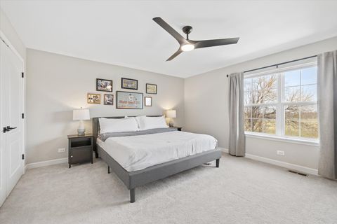 Tiny photo for 427 Newcastle Drive, Cary, IL 60013 (MLS # 12602531)